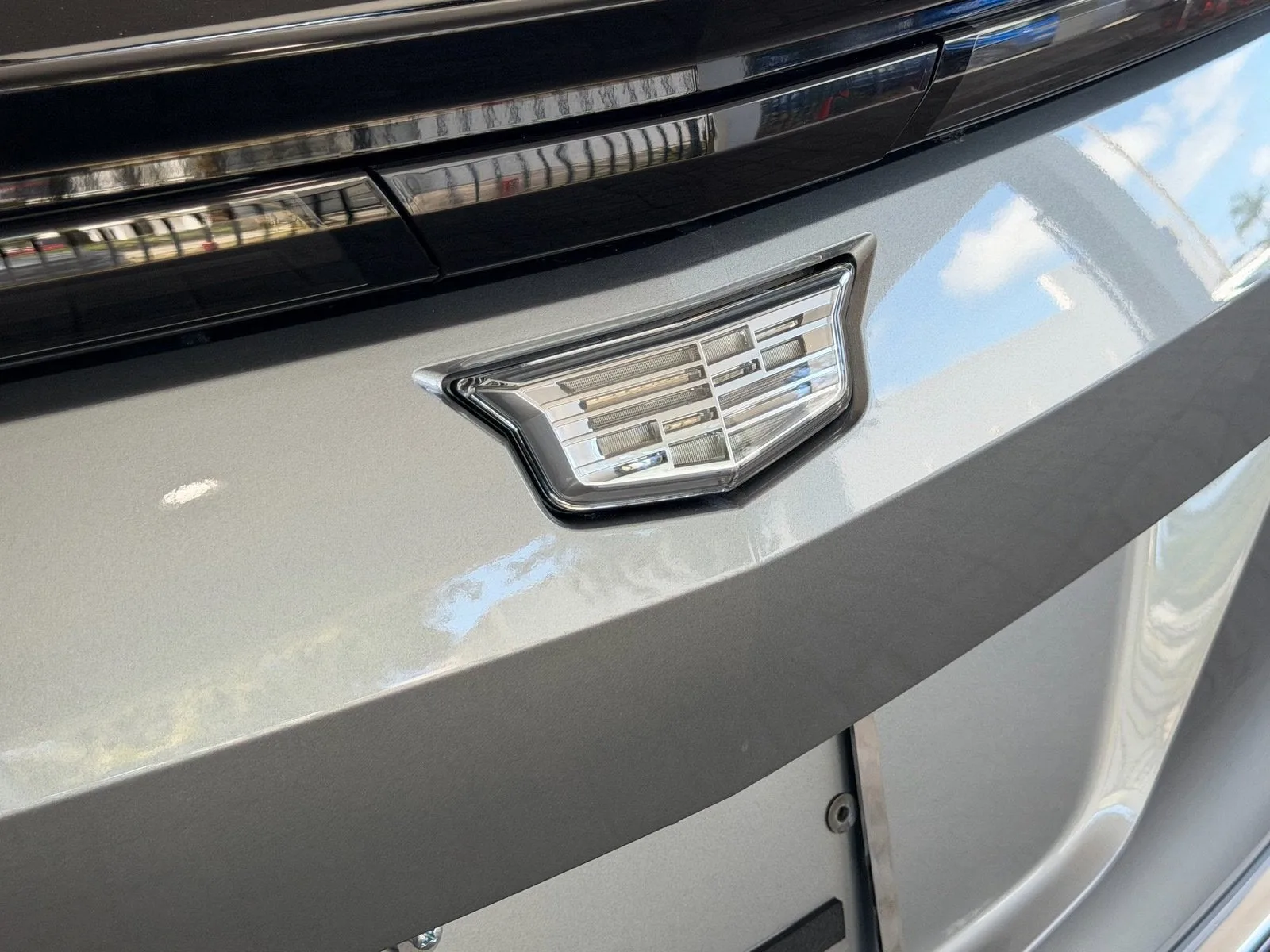 2024 Cadillac LYRIQ Luxury photo 12