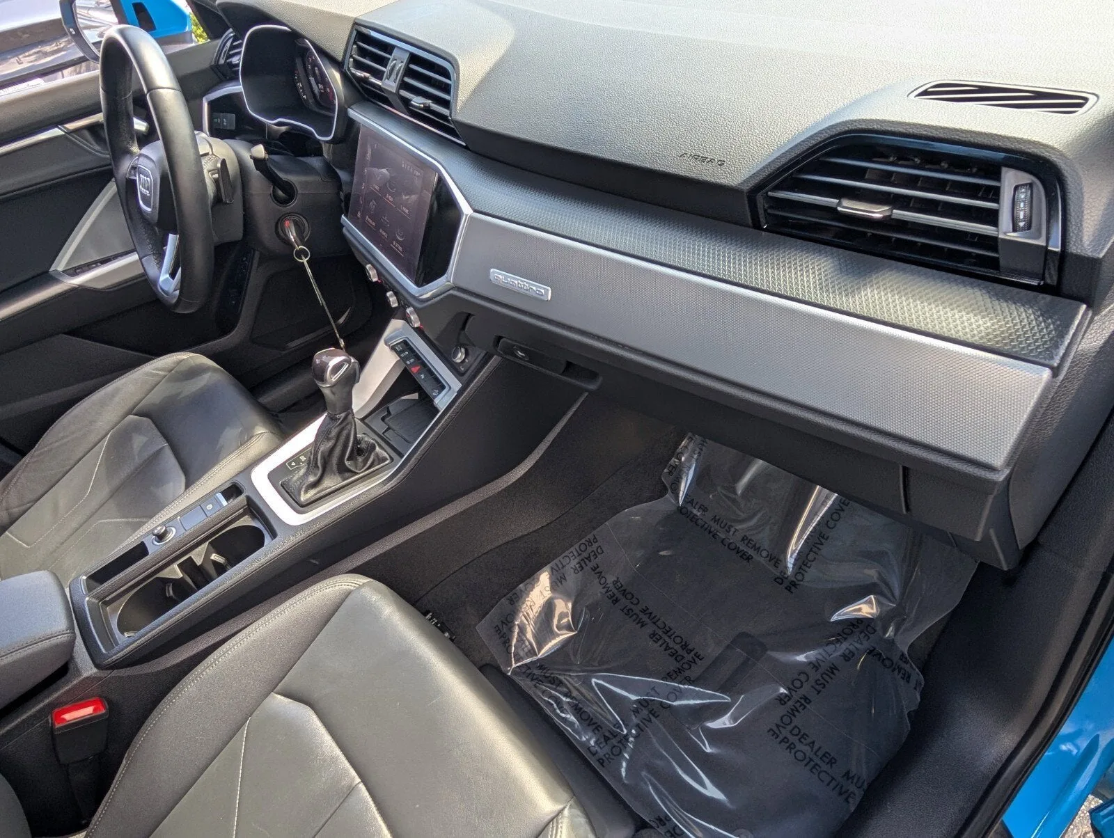 2022 Audi Q3 S line Premium Plus photo 22