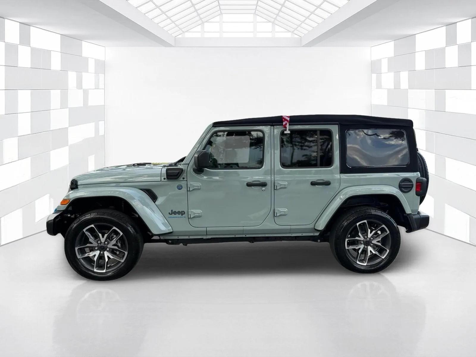 2024 Jeep Wrangler 4xe Sport S photo 4