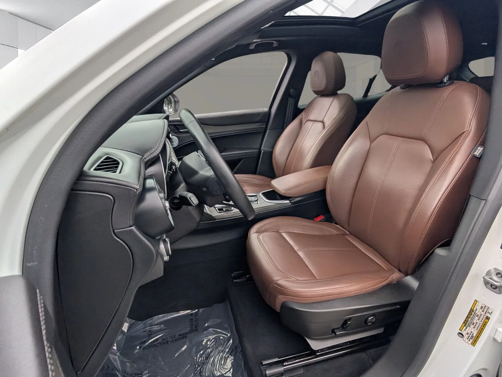 2023 Alfa Romeo Stelvio Ti photo 7