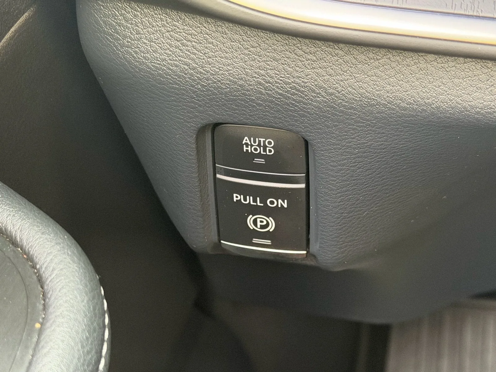 2026 Nissan Armada SV photo 33