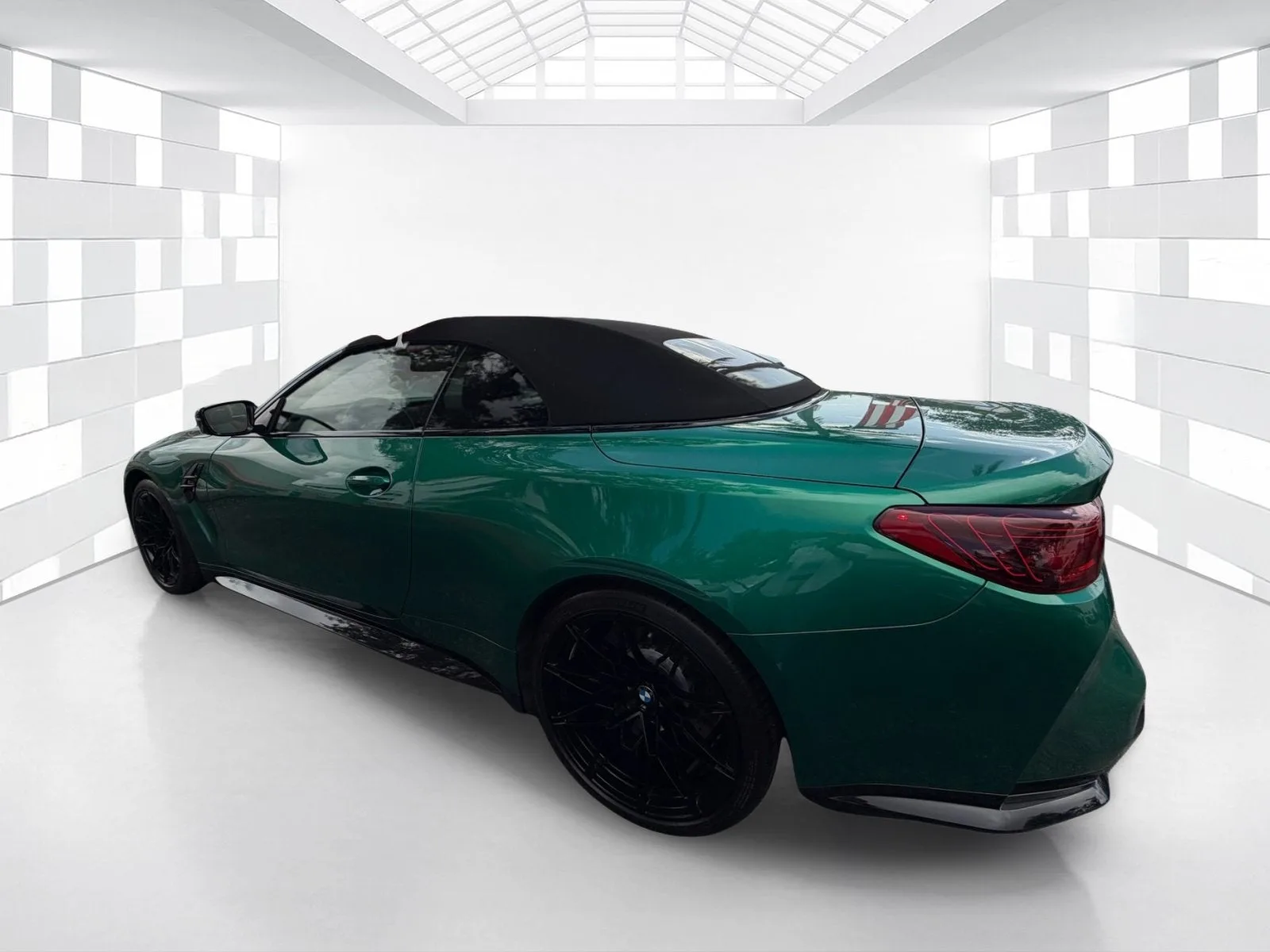 2026 BMW M4 Competition xDrive photo 4
