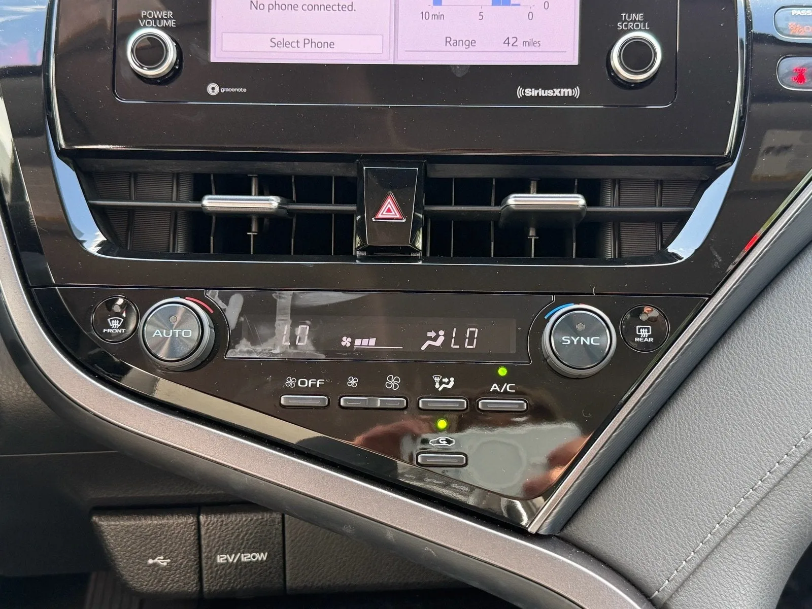 2026 Nissan Rogue Rock Creek® photo 16