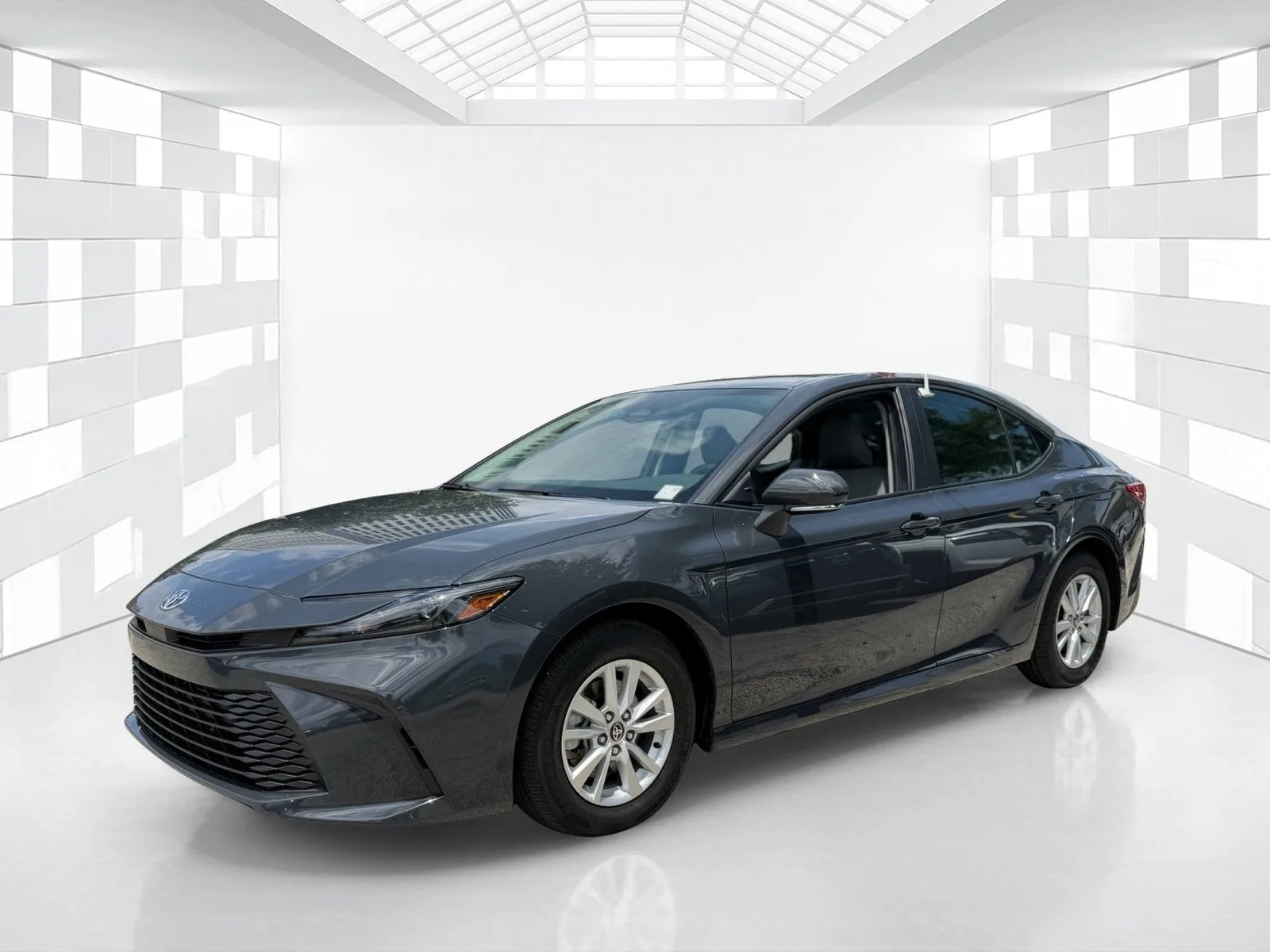 2026 Toyota Camry LE photo 3