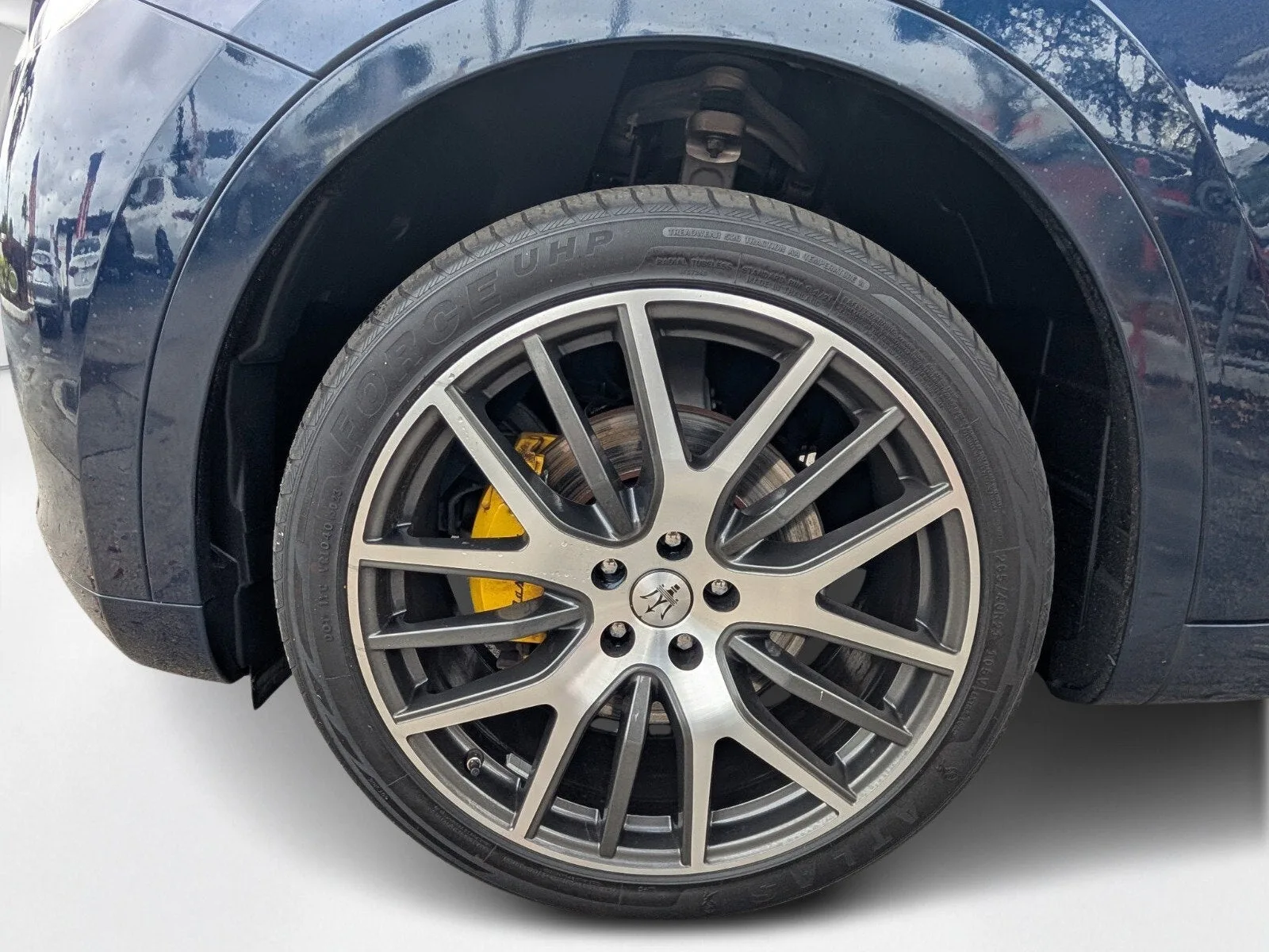 2022 Maserati Levante GT photo 9