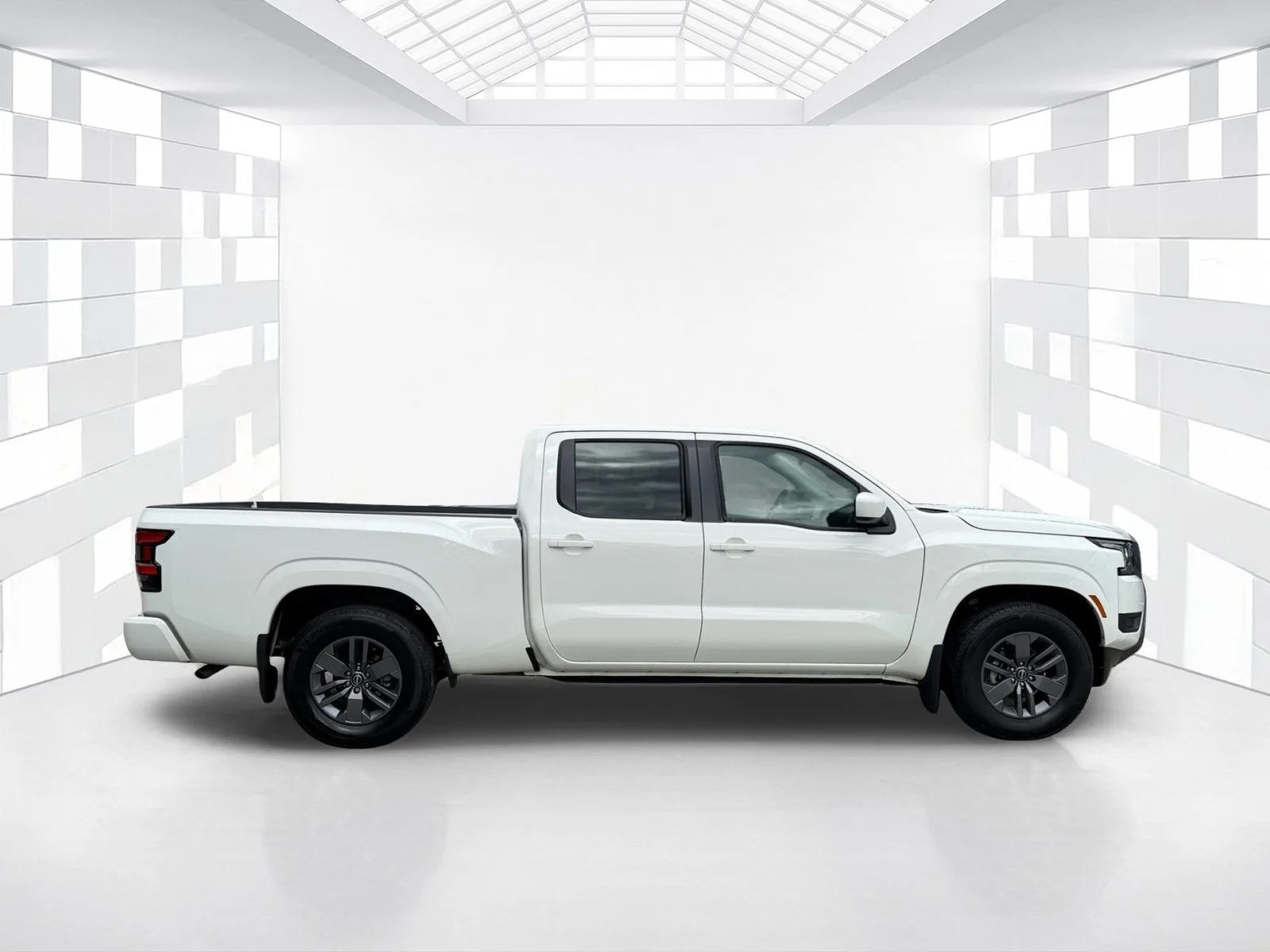 2026 Nissan Frontier Crew Cab SV Long Bed photo 8