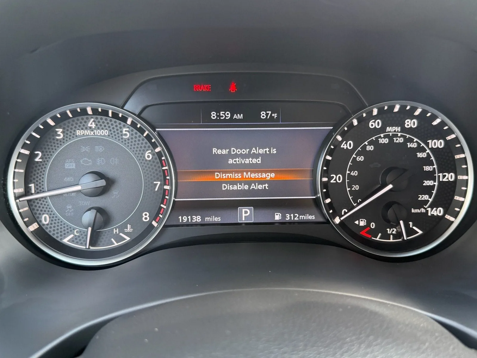 2023 Nissan Armada SV photo 22