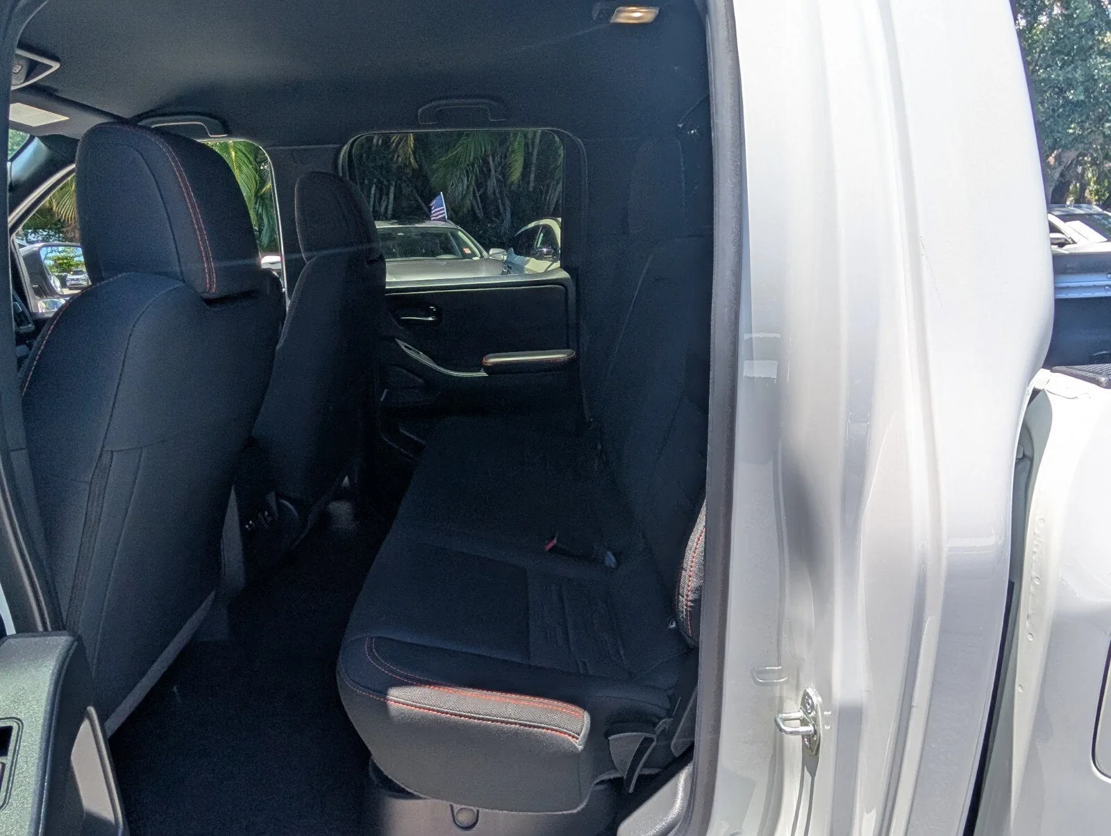 2026 Nissan Frontier PRO-X photo 11