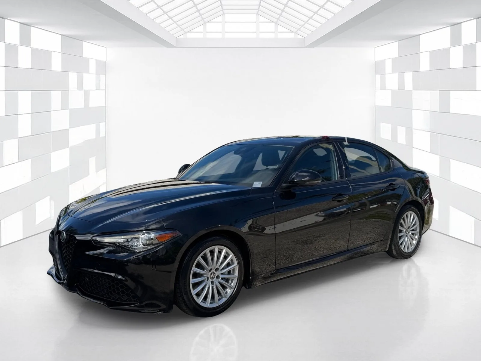 2023 Alfa Romeo Giulia Sprint photo 3