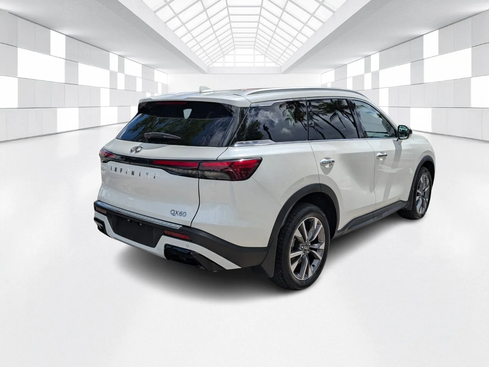 2023 INFINITI QX60 LUXE photo 7