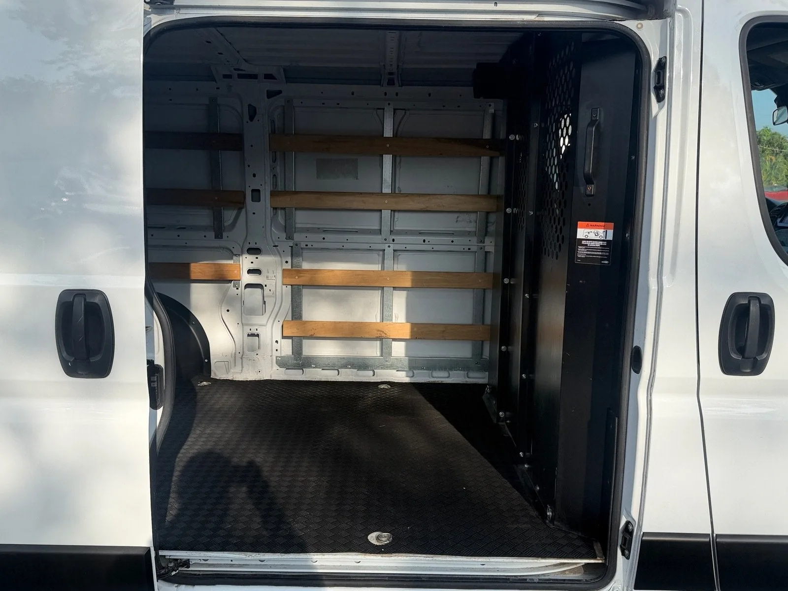2025 RAM ProMaster Cargo Van Tradesman photo 13