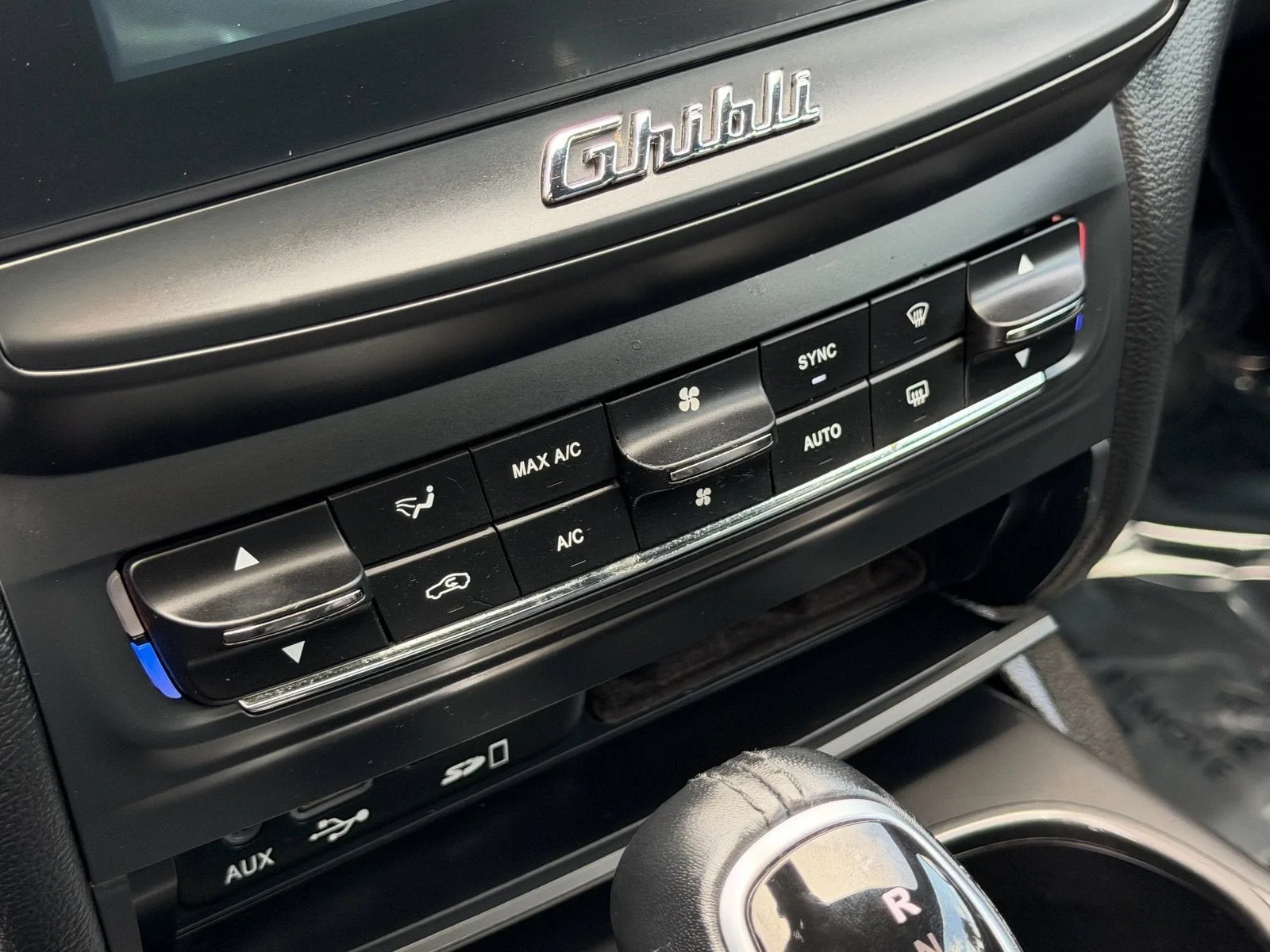 2018 Maserati Ghibli Base photo 25