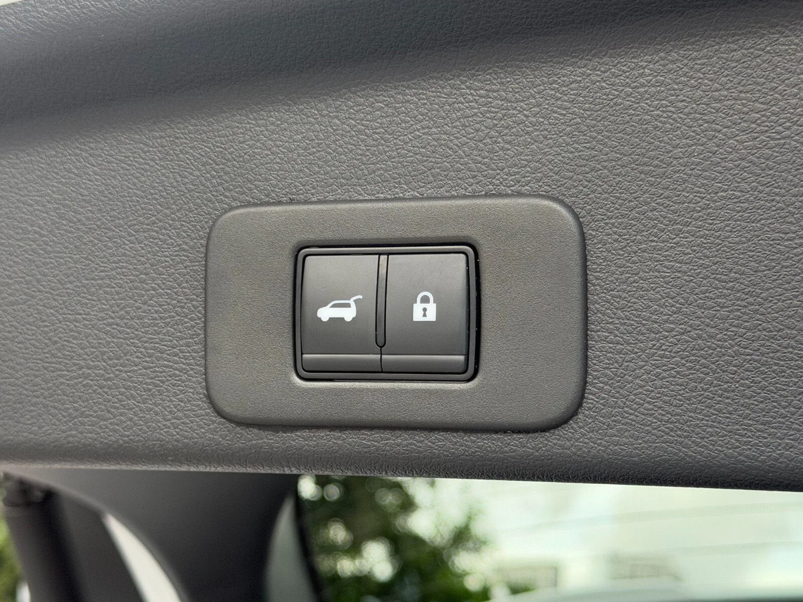 2025 Nissan Murano SL photo 15