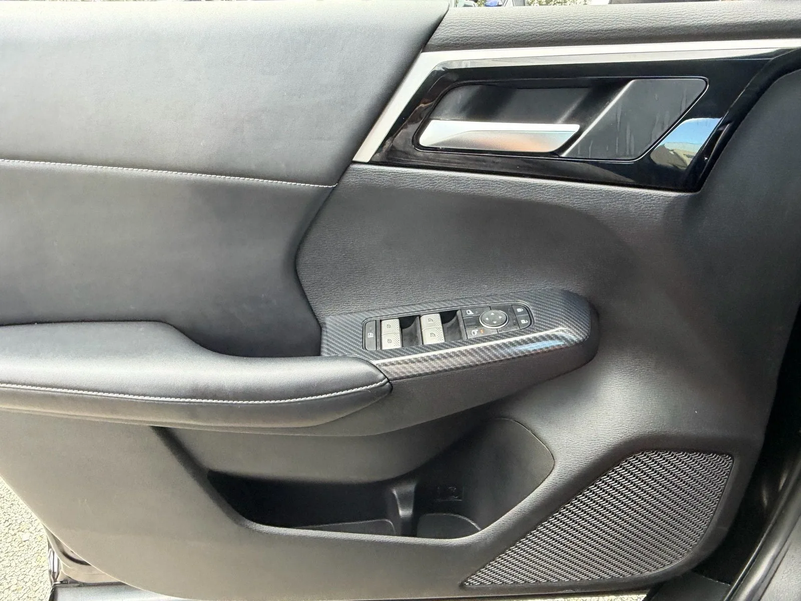 2022 Mitsubishi Outlander SE photo 34