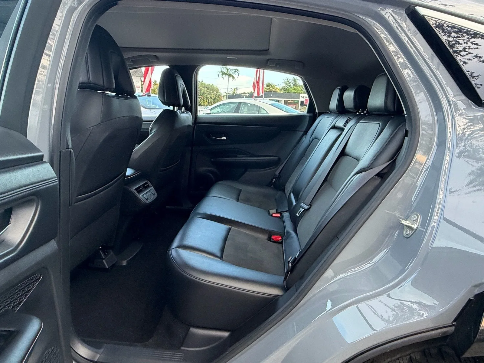 2024 Nissan ARIYA EMPOWER+ photo 11