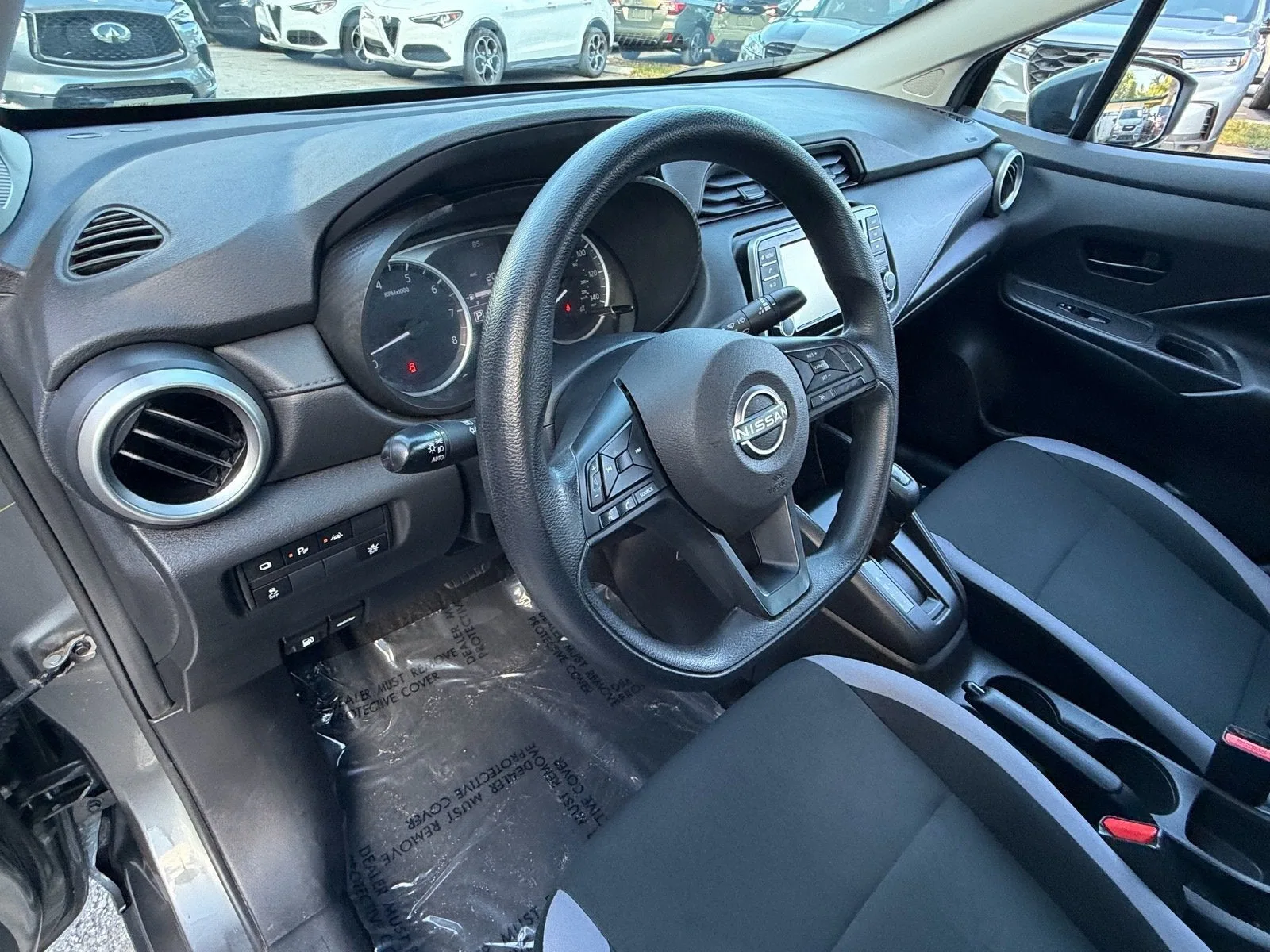 2025 Nissan Versa S photo 10