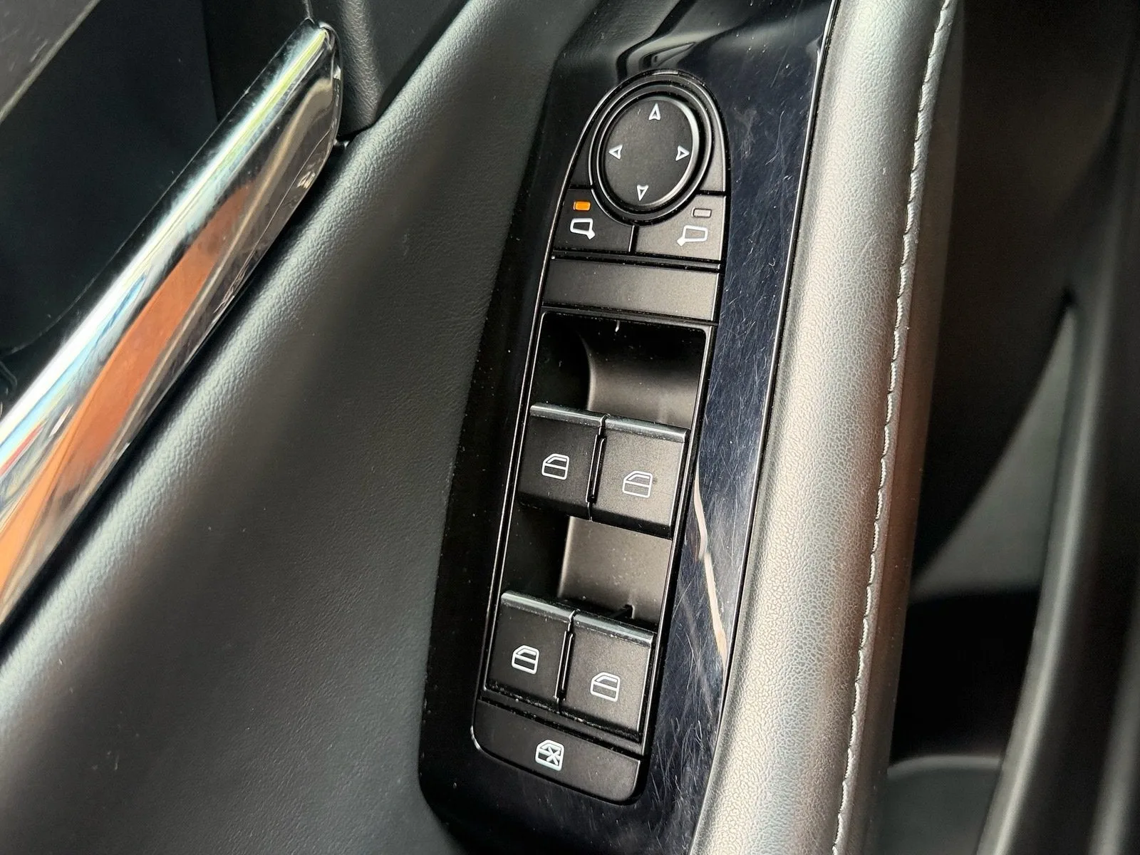 2023 Mazda CX-30 2.5 S Preferred Package photo 35