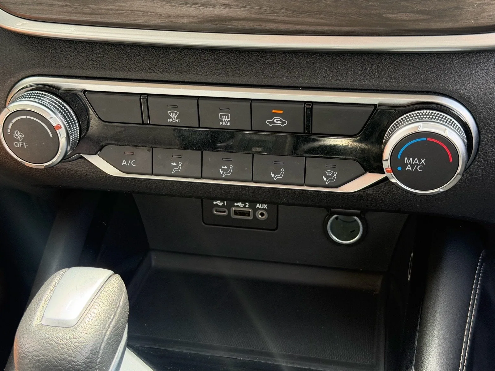 2023 Nissan Altima SV photo 25