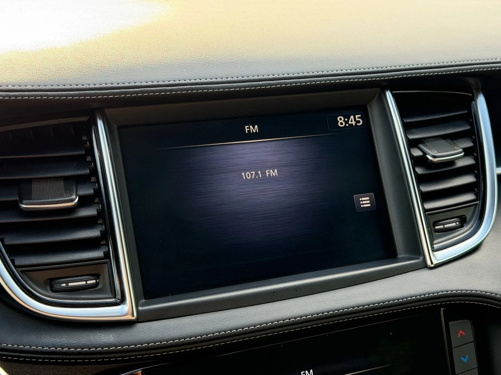 2023 INFINITI QX55 LUXE photo 21