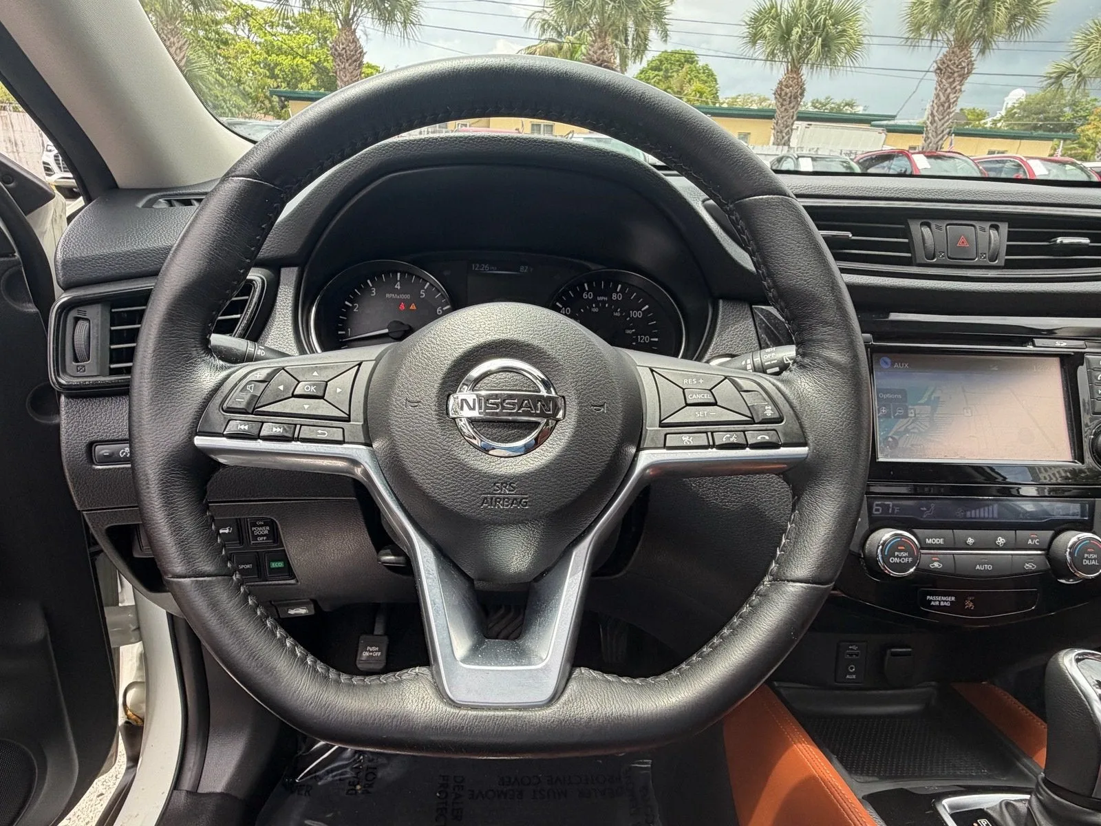 2017 Nissan Rogue SL photo 19
