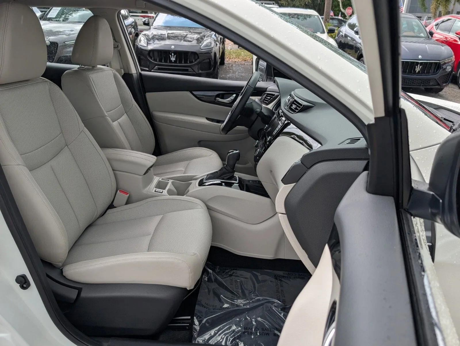 2022 Nissan Rogue Sport SL photo 20