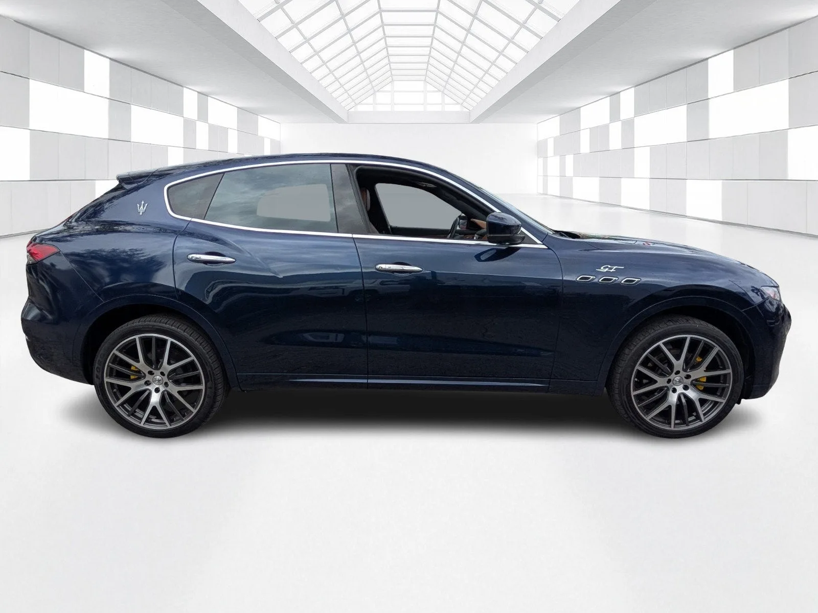 2022 Maserati Levante GT photo 8
