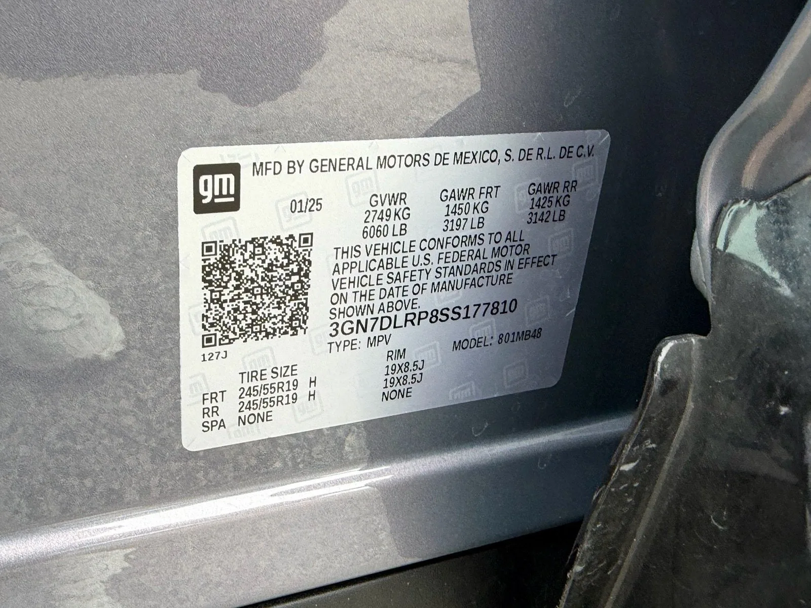 2025 Chevrolet Equinox EV LT photo 20