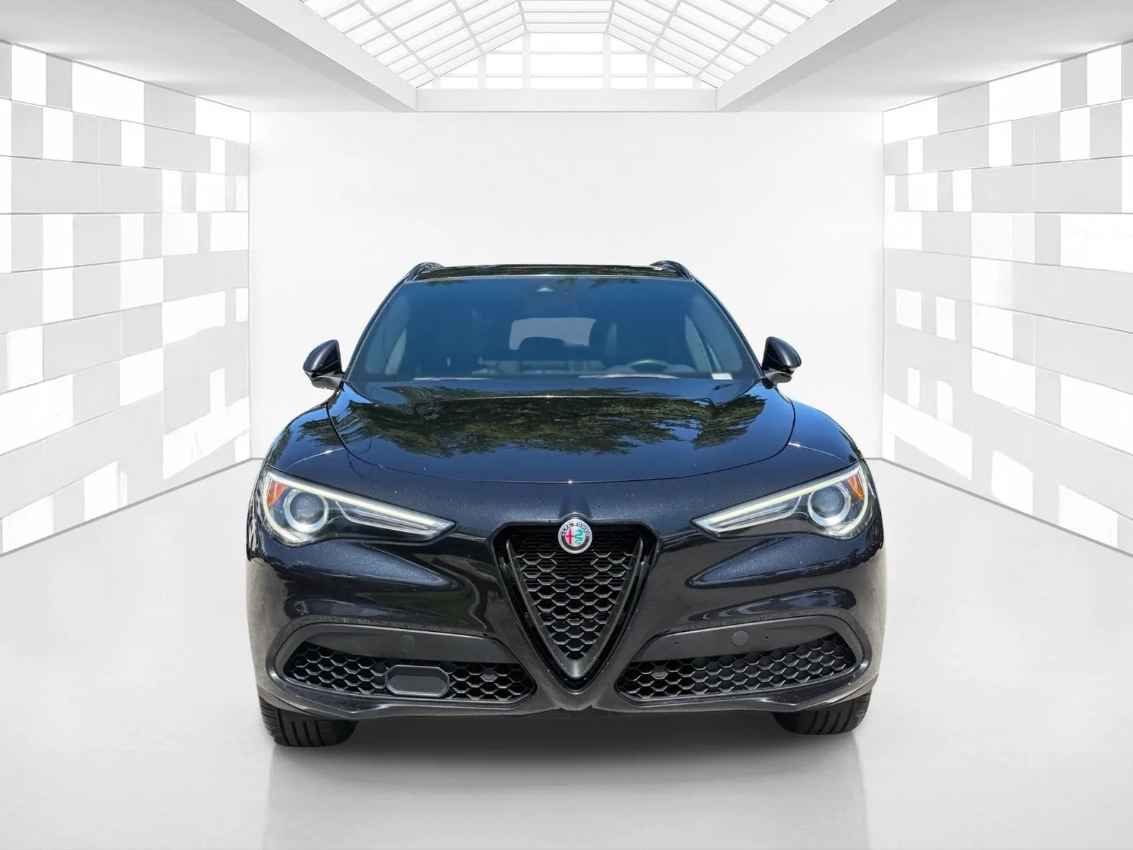 2023 Alfa Romeo Stelvio Sprint photo 2