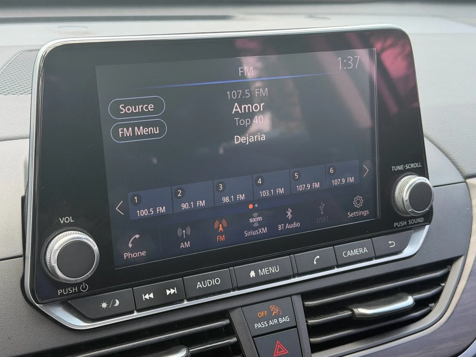 2023 Nissan Altima SV photo 22