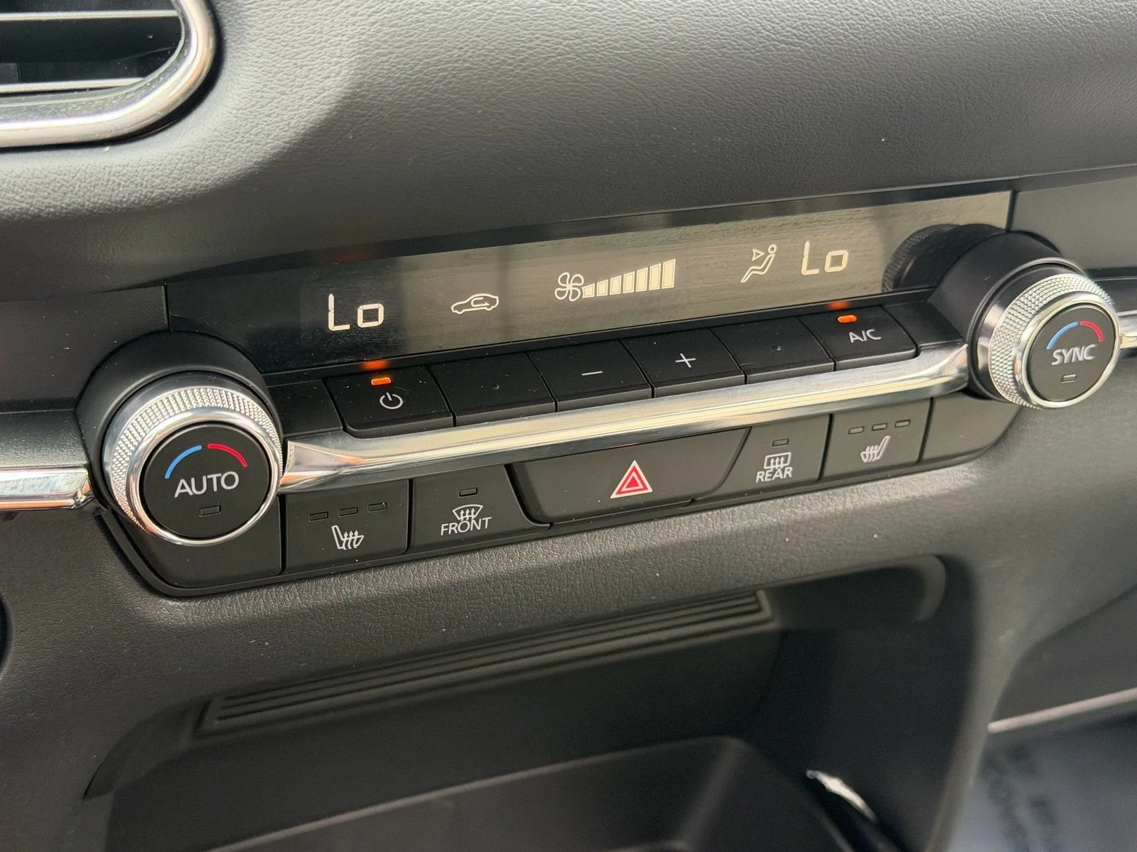 2023 Mazda CX-30 2.5 S Preferred Package photo 25
