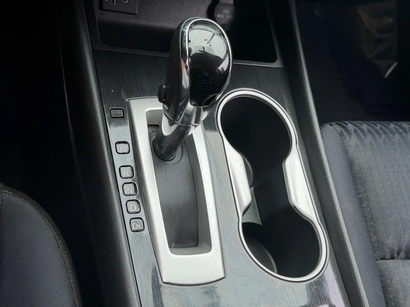 2018 Nissan Altima 2.5 SV photo 25