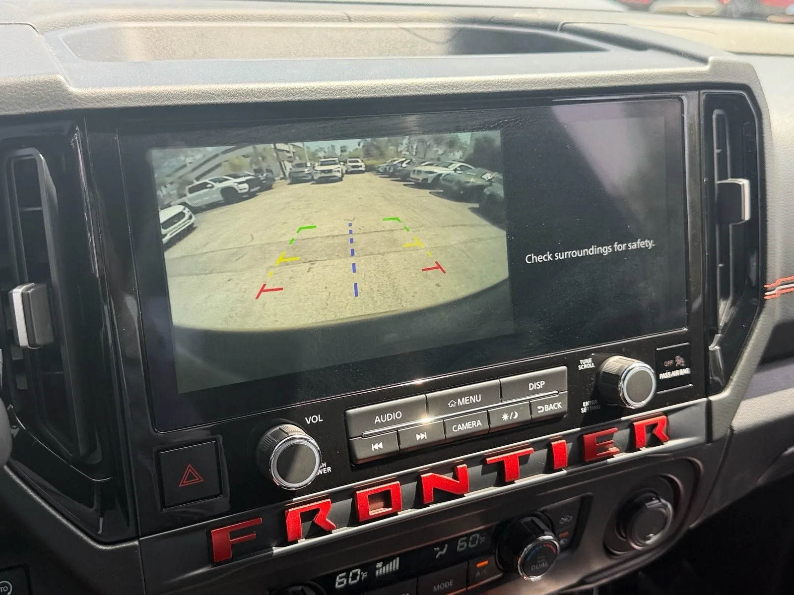 2025 Nissan Frontier Crew Cab PRO-4X® photo 21