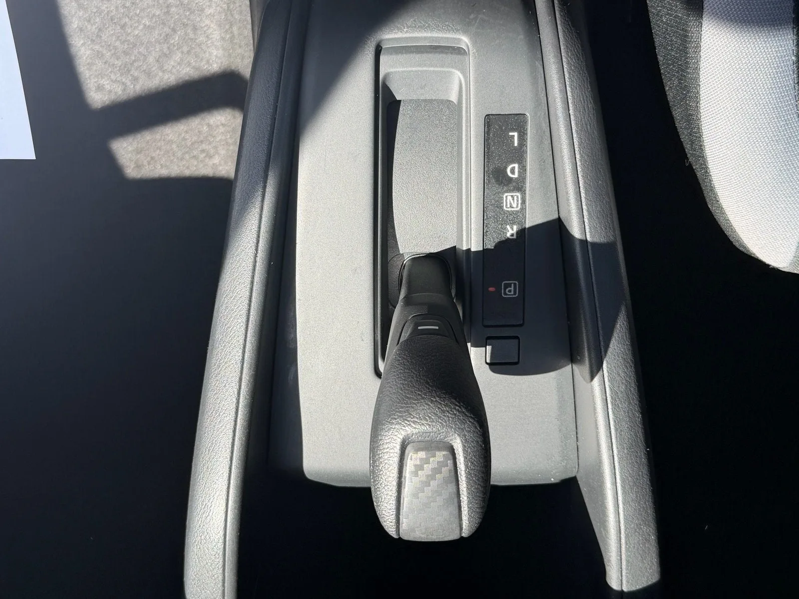 2025 Nissan Versa S photo 18