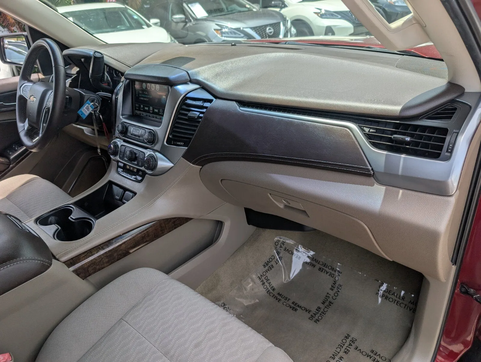 2017 Chevrolet Tahoe LS photo 18