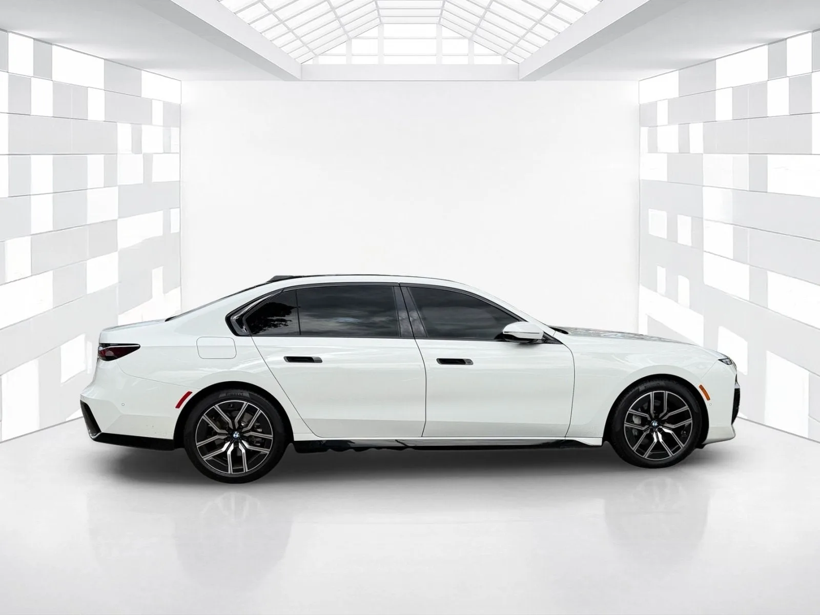 2025 BMW 7 Series 740i xDrive photo 8