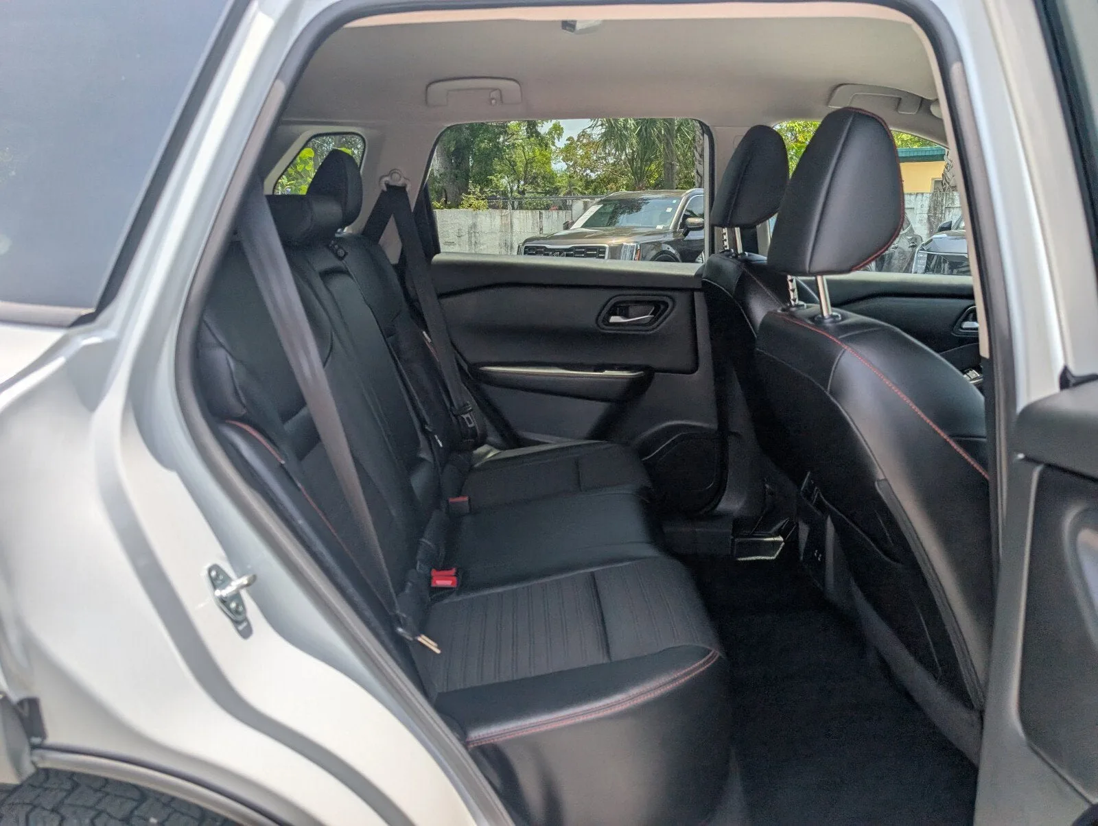 2025 Nissan Rogue Rock Creek® photo 16