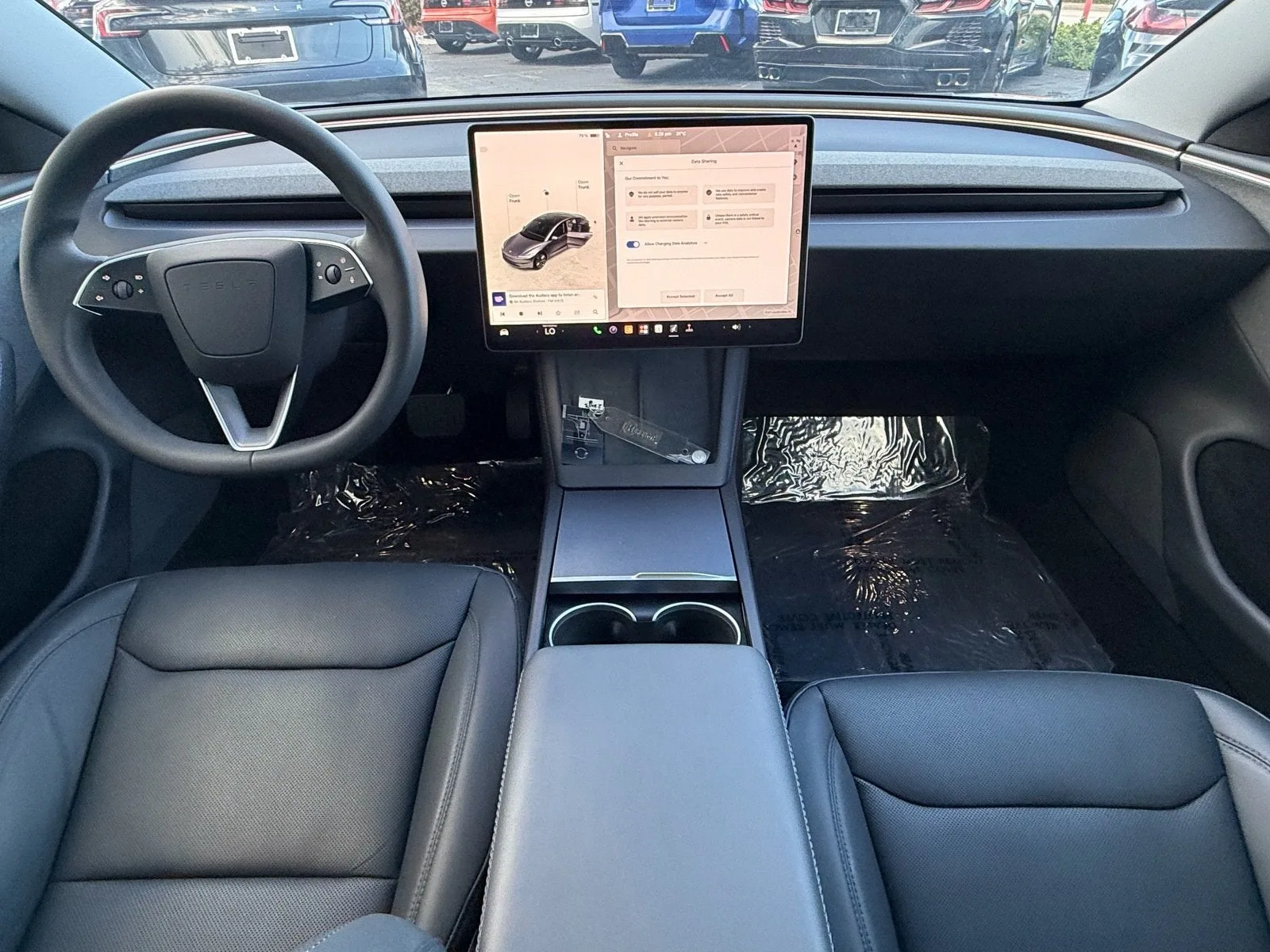 2025 Tesla Model 3 Long Range photo 14