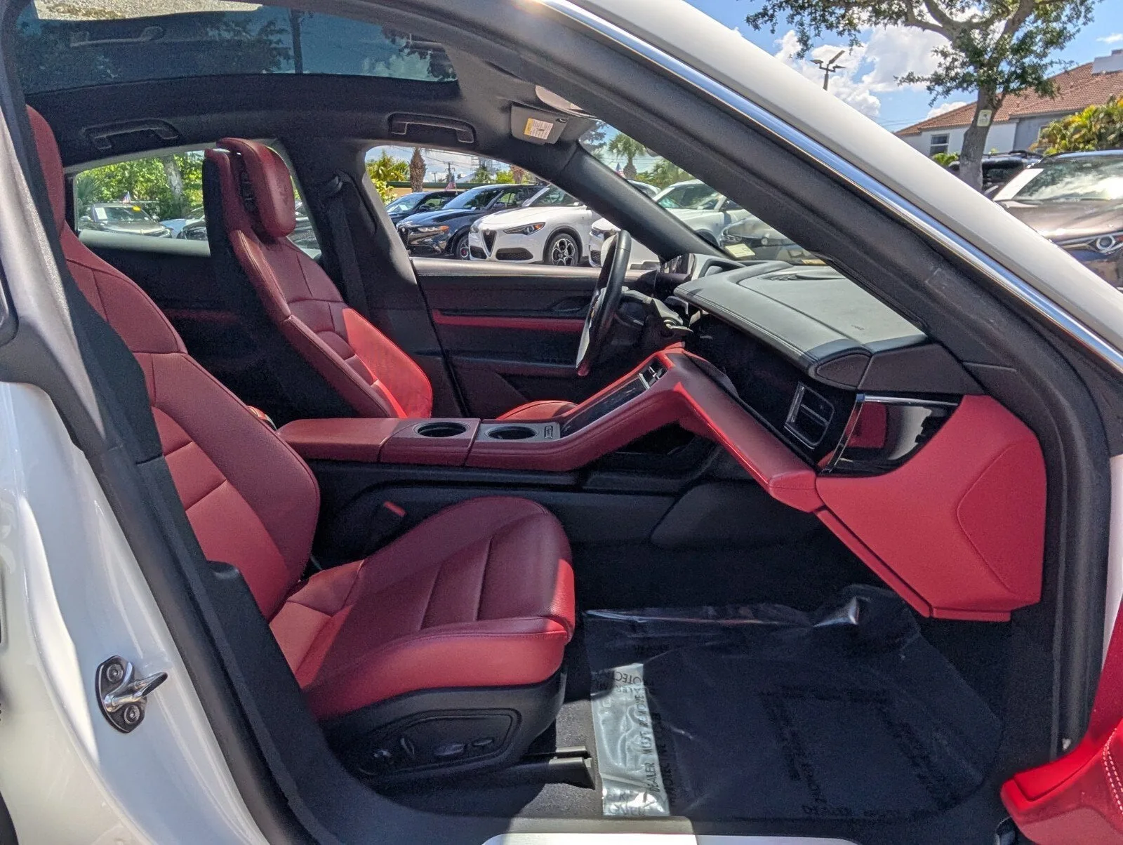 2021 Porsche Taycan 4S photo 17
