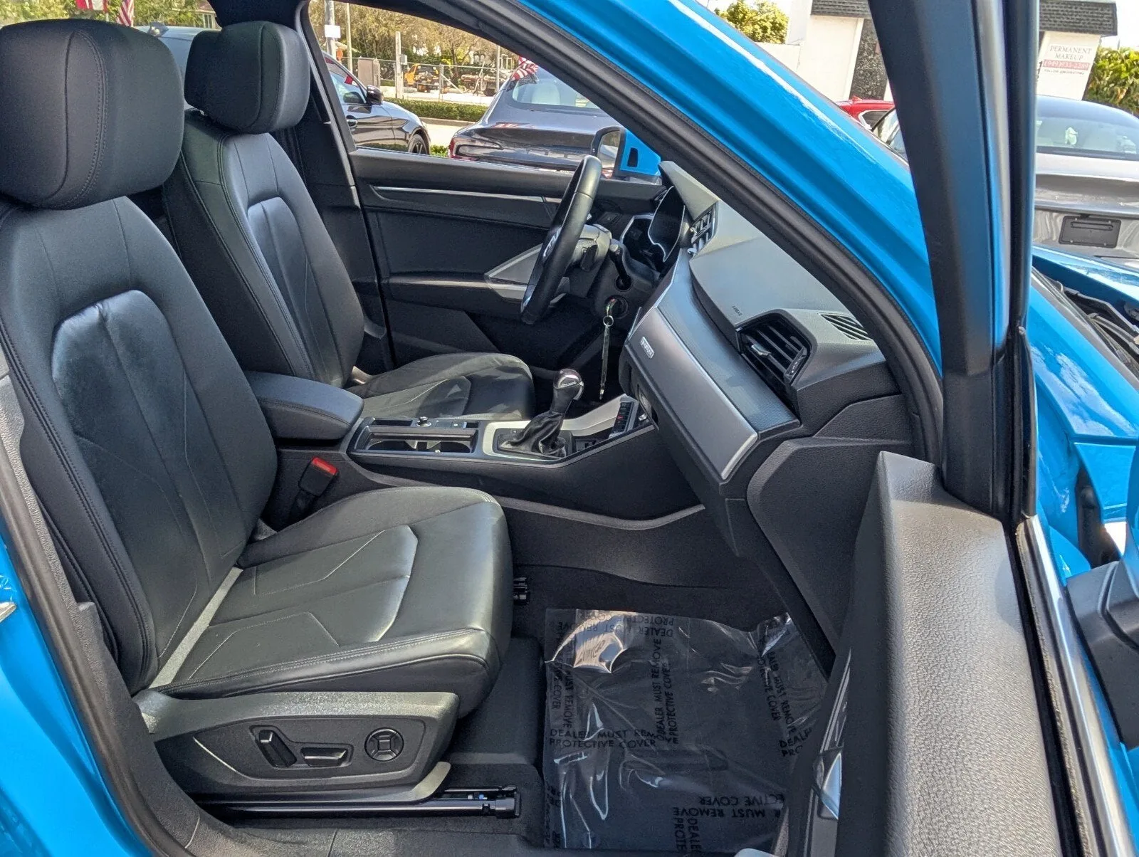 2022 Audi Q3 S line Premium Plus photo 23