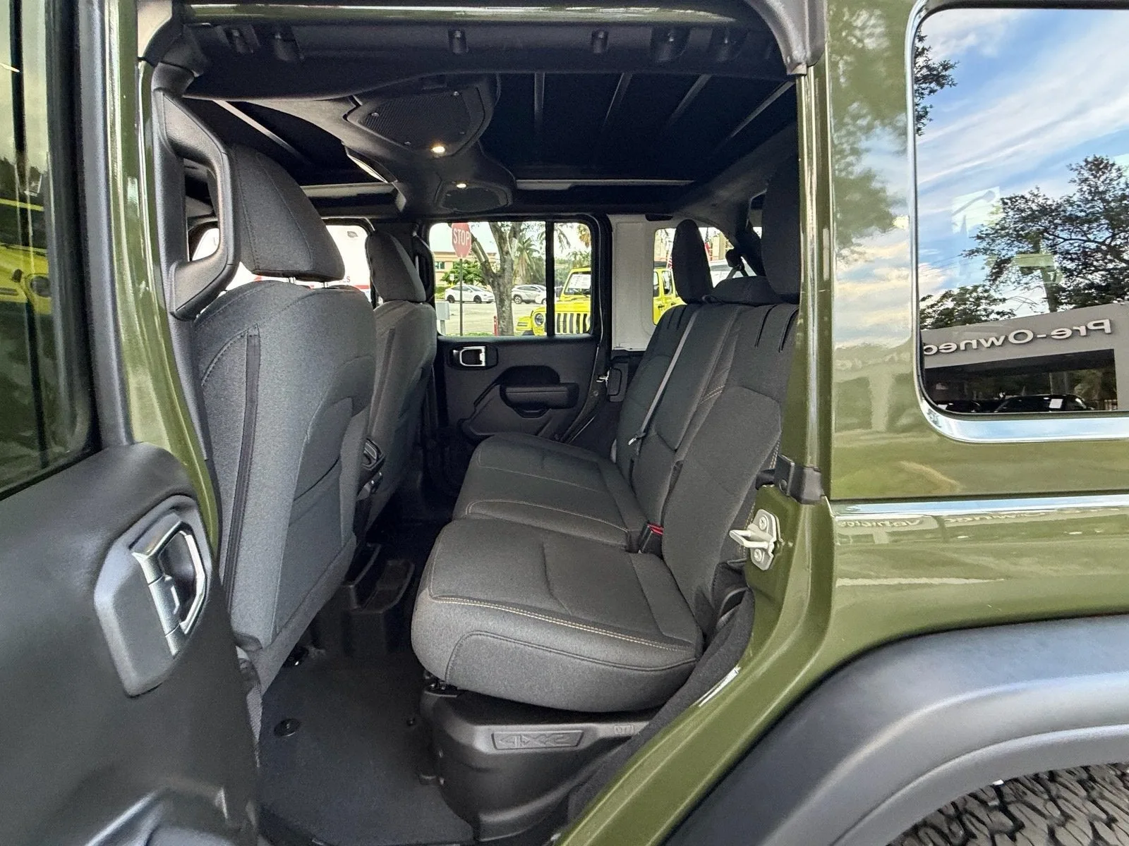 2024 Jeep Wrangler 4xe Willys photo 11