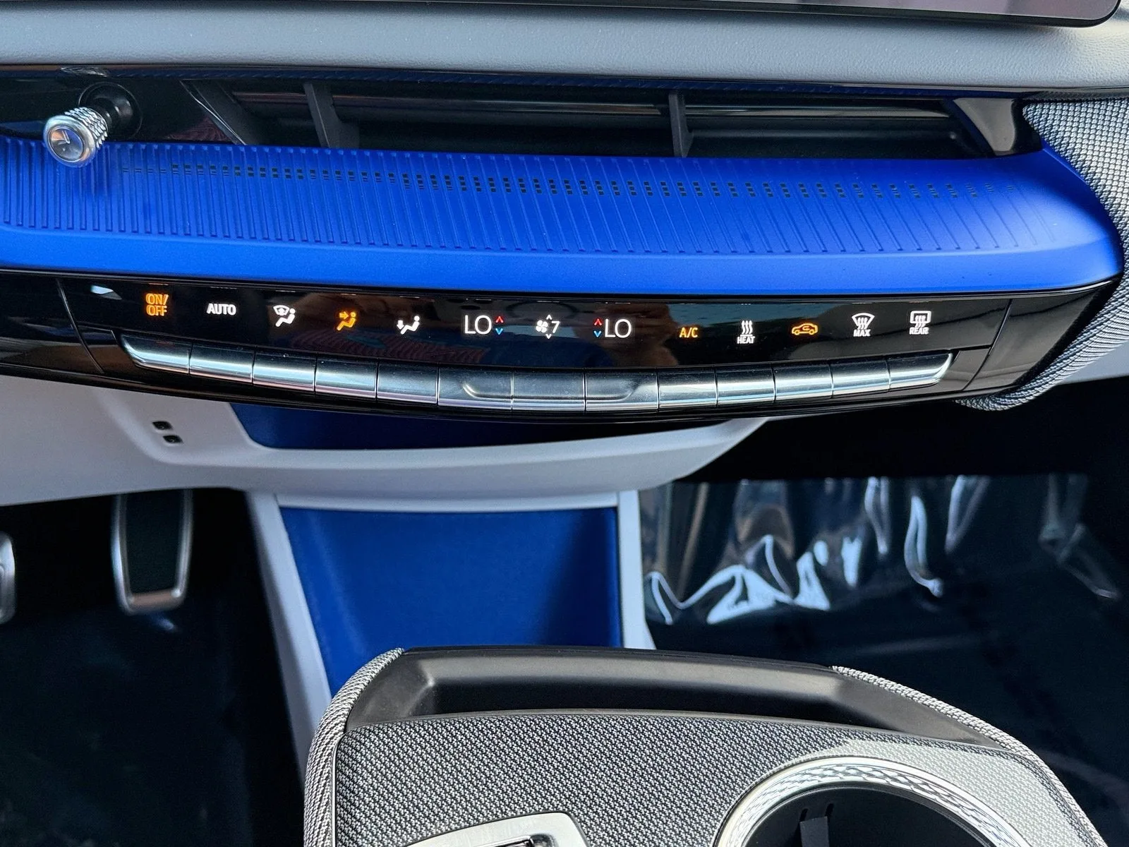 2025 Cadillac OPTIQ Sport photo 22