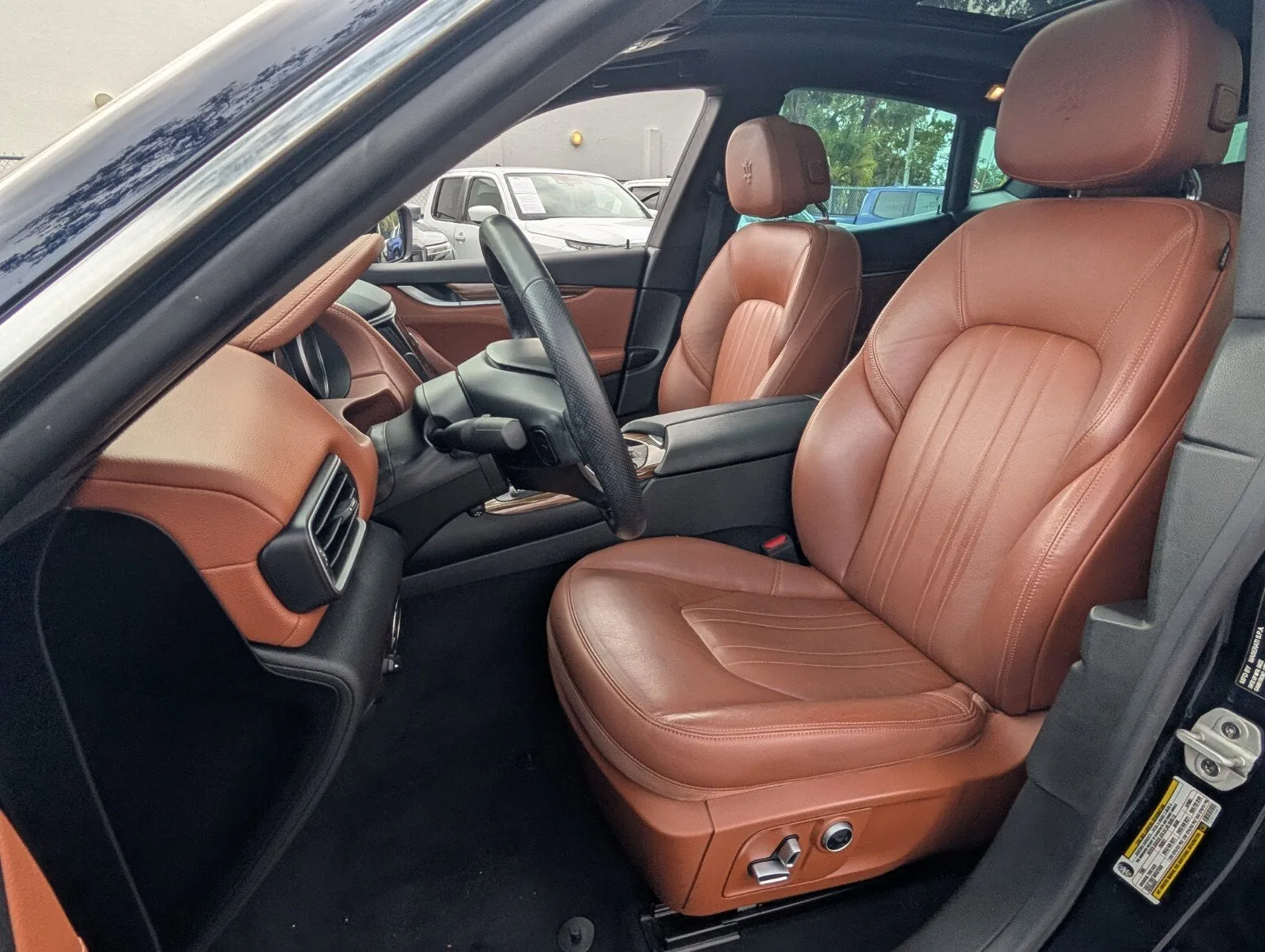 2022 Maserati Levante GT photo 10