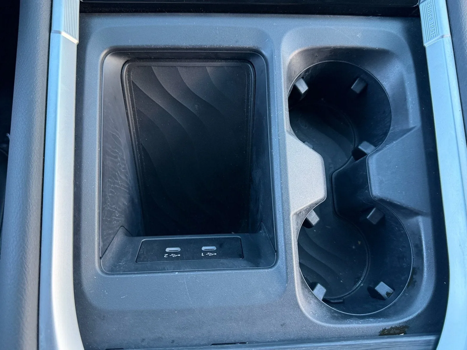 2026 Nissan Armada SV photo 28
