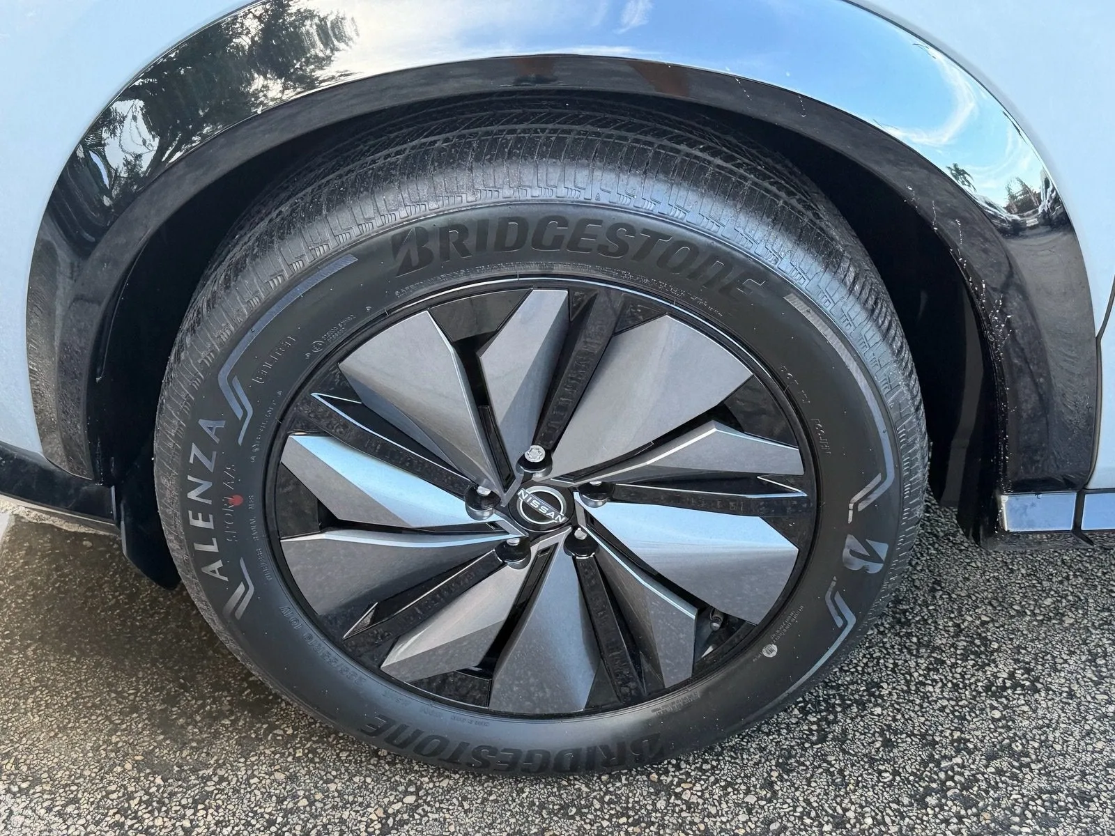 2024 Nissan ARIYA ENGAGE photo 19