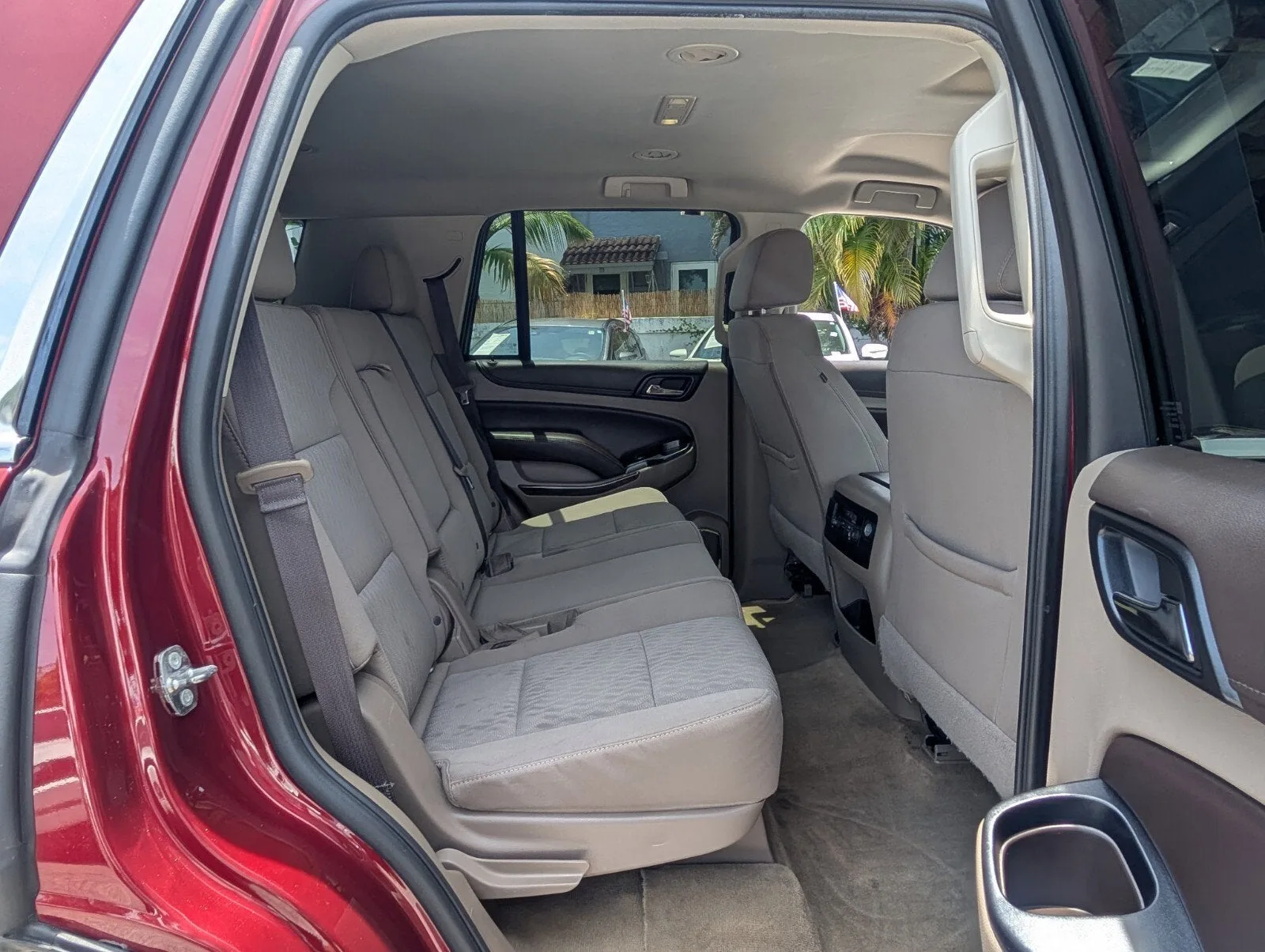 2017 Chevrolet Tahoe LS photo 16