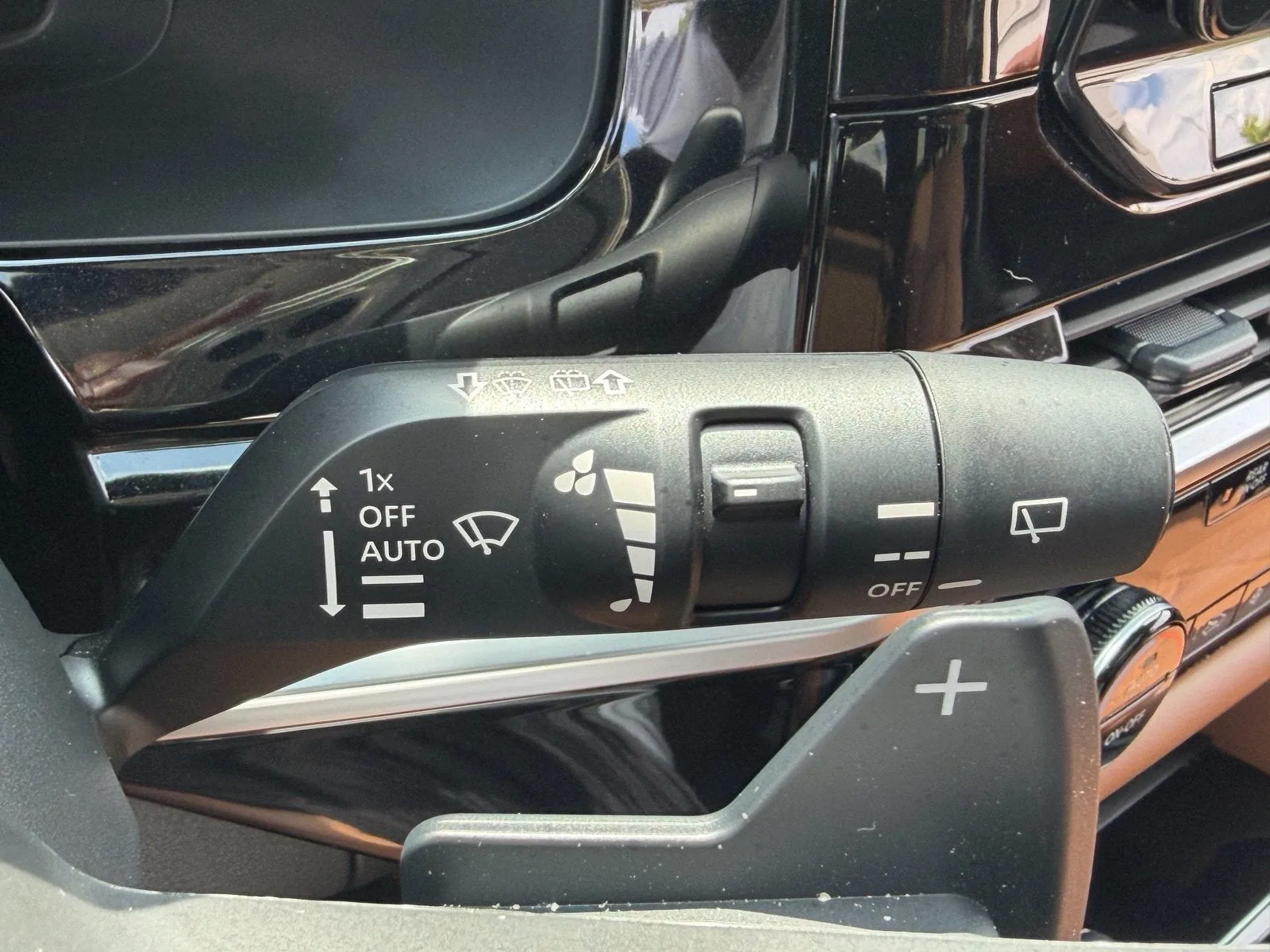 2025 Nissan Pathfinder Platinum photo 33