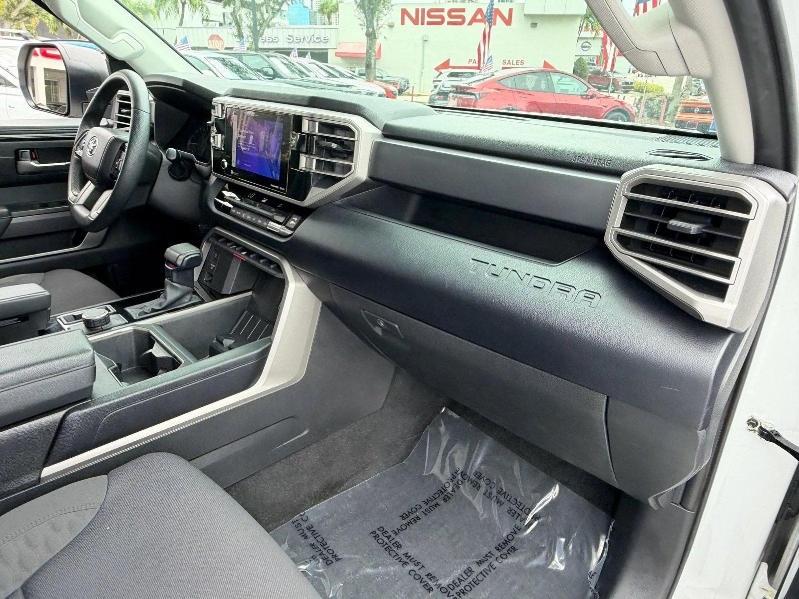 2023 Toyota Tundra 4WD SR5 photo 17