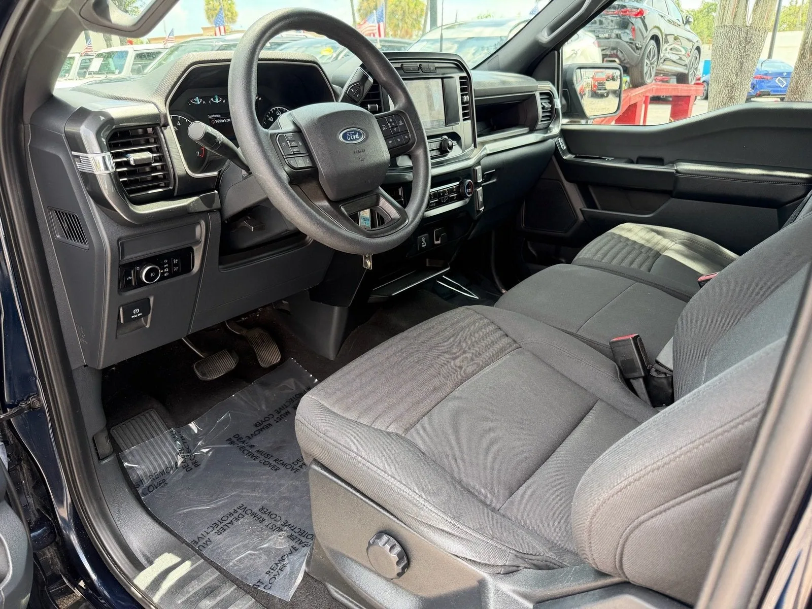 2023 Ford F-150 XL photo 11