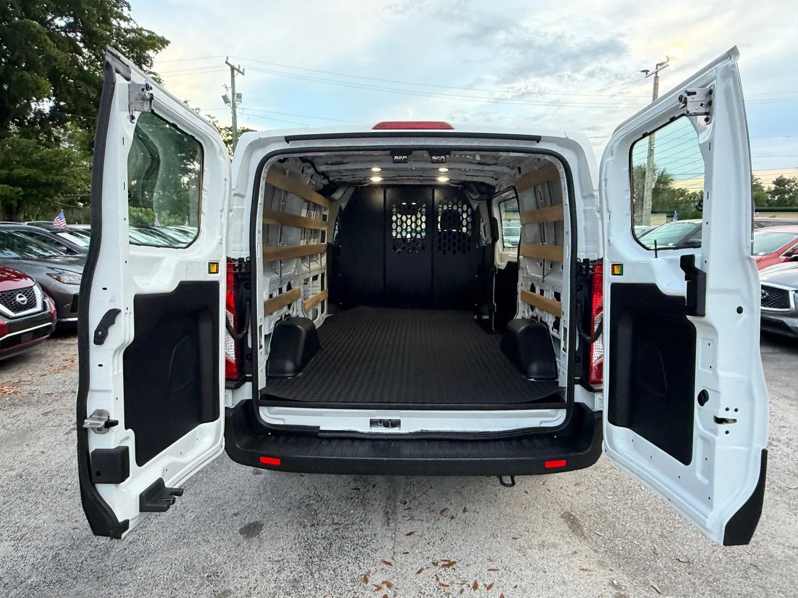 2025 Ford Transit Cargo Van Base photo 14