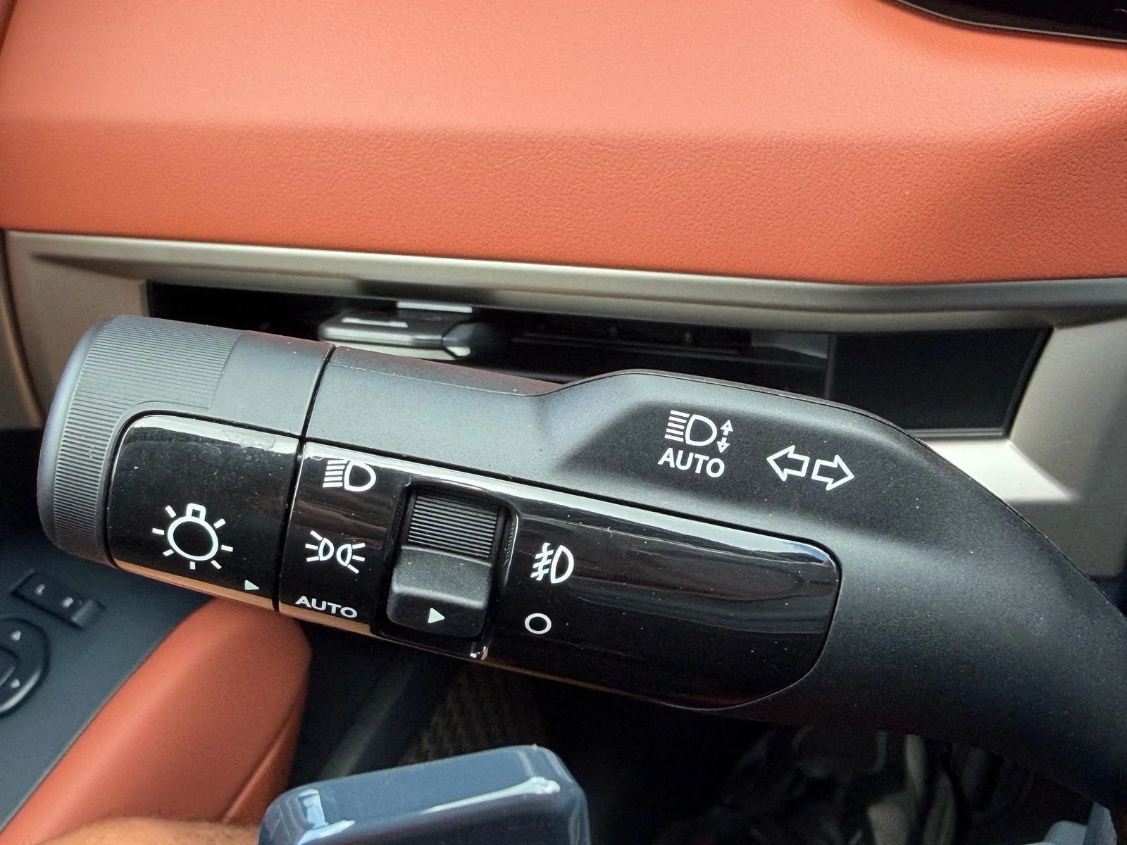 2027 Kia Telluride SX-Prestige photo 34